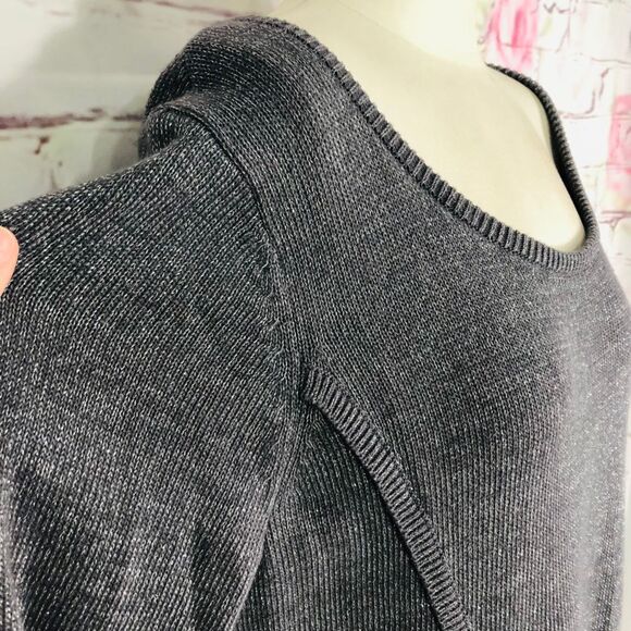 🔥5 for $25 sale🔥 lane Bryant gray metallic faux layered sweater tunic dress - Picture 3 of 10